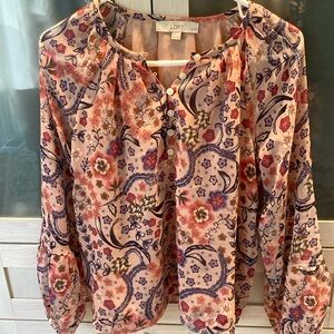 Loft NWOT MP sheer top with lining